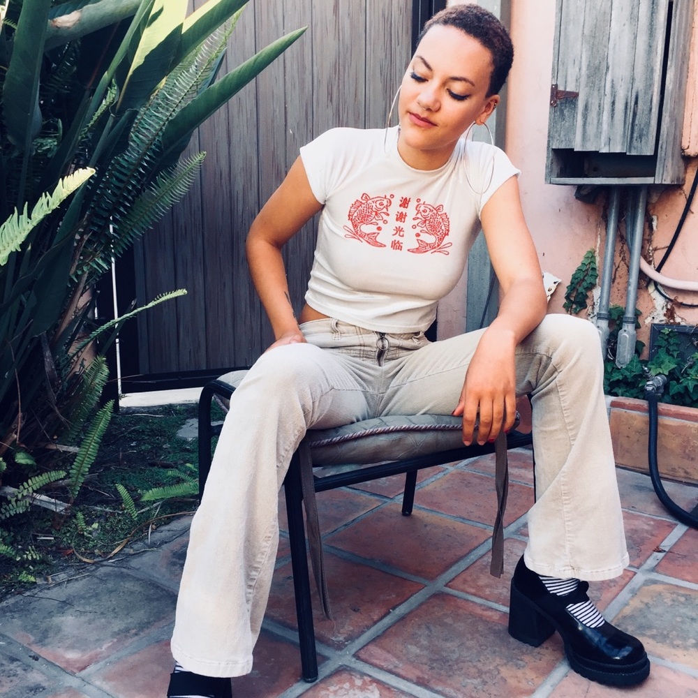 Zichar velvet koi crop top from ommighty - Picture 2 of 2